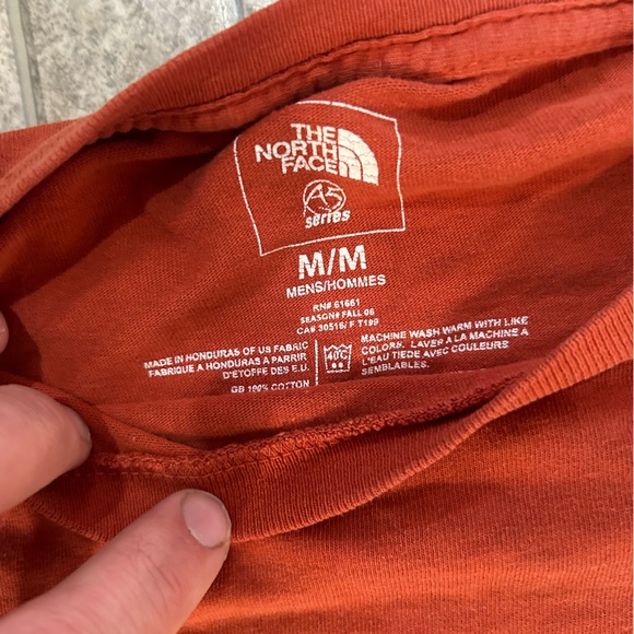 Vintage long sleeve the north face L - Picture 3 of 4